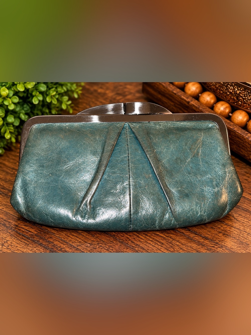 HOBO International Vintage Dark Green Aged Leather Frame Clutch Wallet
